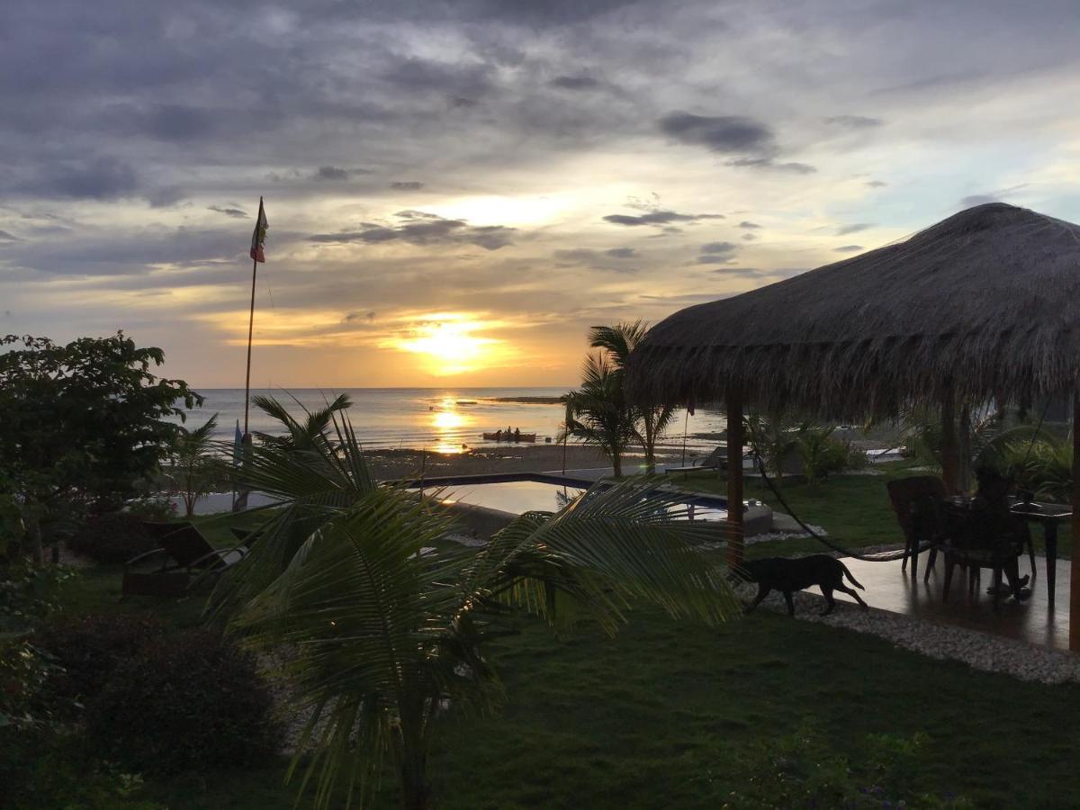 Bamboobeachvilla2 Ac New Oceanfront Pool Sunsetview Garden Kitchen Satellite Starlink Wi-Fi Dimiao 外观 照片