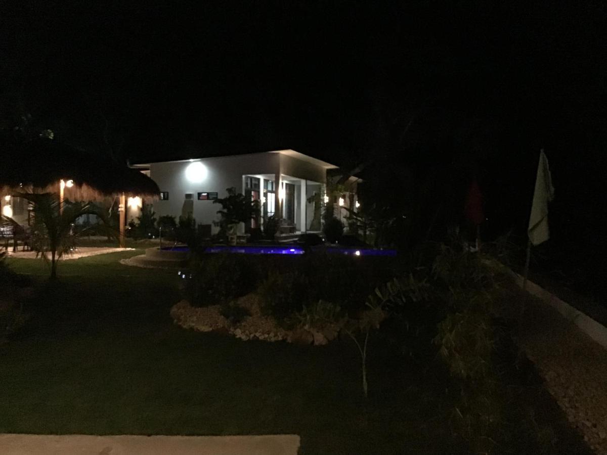 Bamboobeachvilla2 Ac New Oceanfront Pool Sunsetview Garden Kitchen Satellite Starlink Wi-Fi Dimiao 外观 照片